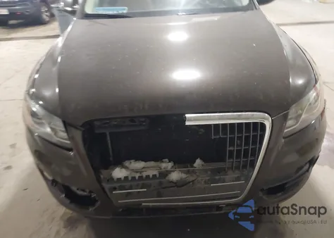 2011 Audi Q5 2.0T Premium z USA, uszkodzony, nr VIN WA1LFAFP1BA020688